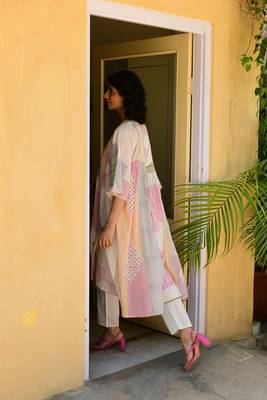 Hand block printed classic kurta with bottom 4