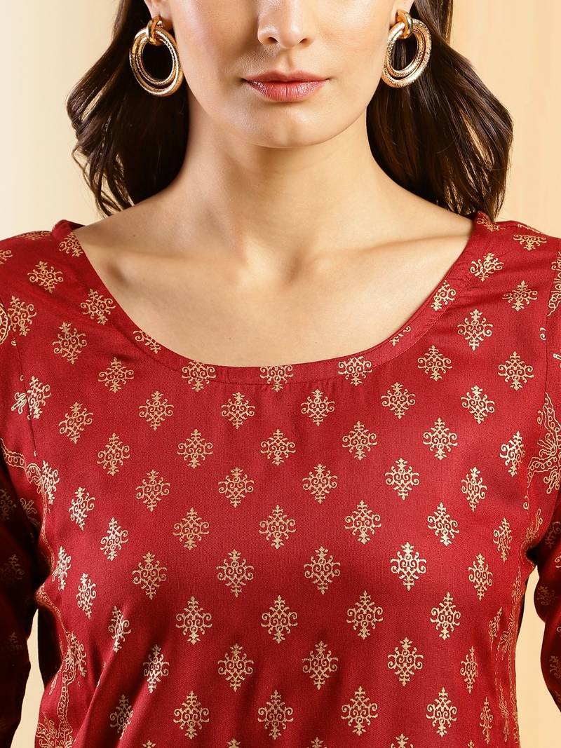 Maroon & Gold-Toned Viscose Rayon Ethnic Motifs Printed Kurta