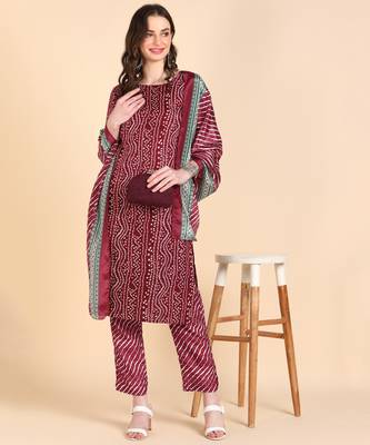 Women's Maroon Printed Cotton Kurti With Pant and Dupatta Set 1