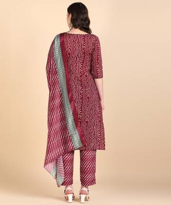 Women's Maroon Printed Cotton Kurti With Pant and Dupatta Set 2