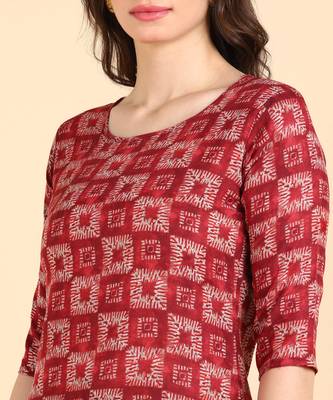Women's Red Printed Cotton Kurti With Pant and Dupatta Set 4