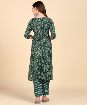 Women's Green Printed Cotton Kurti With Pant Set 2