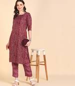 Women's Maroon Printed Cotton Kurti With Pant Set