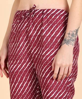 Women's Maroon Printed Cotton Kurti With Pant Set 4
