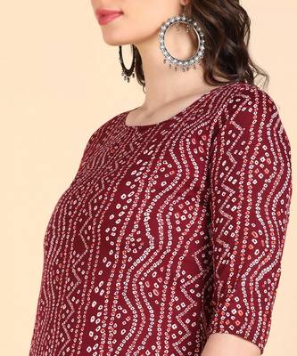 Women's Maroon Printed Cotton Kurti With Pant Set 5