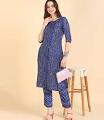 Women's Blue Printed Cotton Kurti With Pant Set