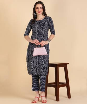 Women's Navy Blue Printed Cotton Kurti With Pant Set 1