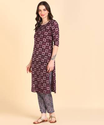 Women's Purple Printed Cotton Kurti With Pant Set 3