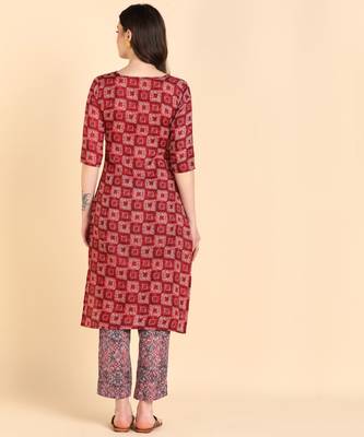 Women's Red Printed Cotton Kurti With Pant Set 2