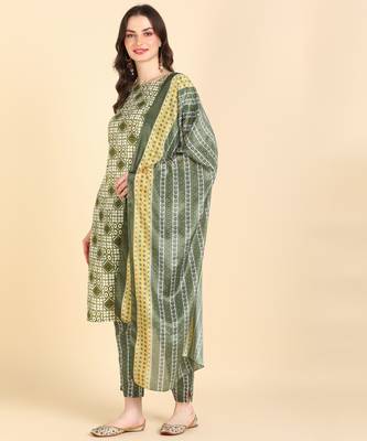 Women's Multicolor Printed Cotton Kurti With Pant and Dupatta Set 2