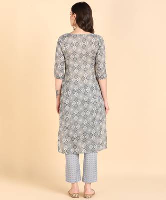 Women's Grey Printed Cotton Kurti With Pant Set 2