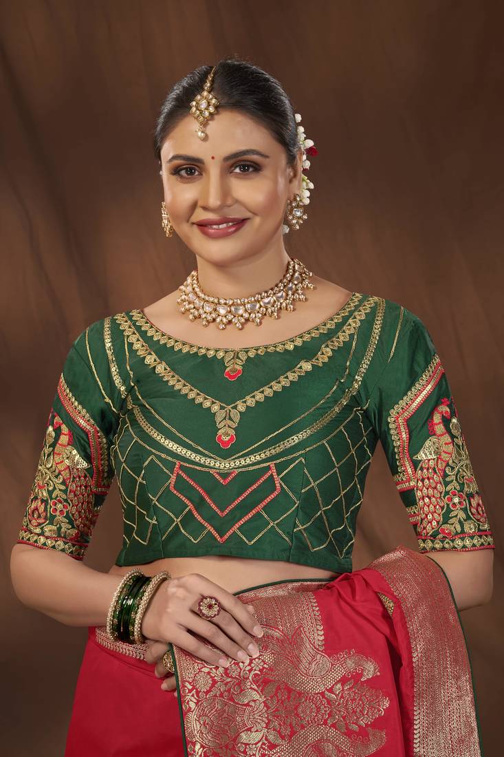 Manohari designer most trendy woven red saree with unstitch blouse piece