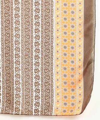 Women's Beige Printed Cotton Kurti With Foil Printed Dupatta Set 4