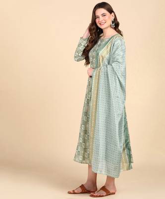 Women's Multicolor Printed Cotton Kurti With Foil Printed Dupatta Set 3