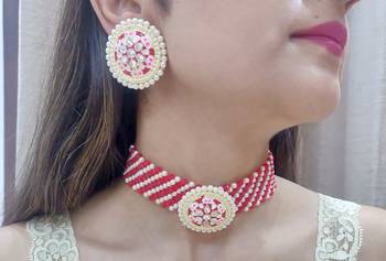 Red Choker set 2