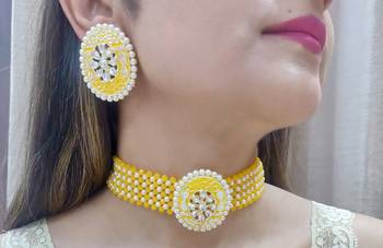 Yellow Choker set 2