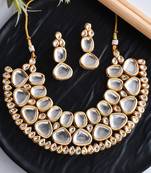 Bridal kundan jewellery set