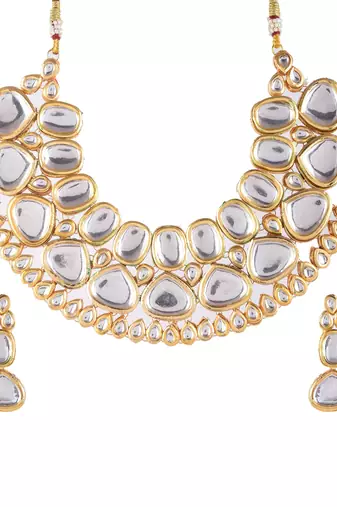 Bridal kundan jewellery set