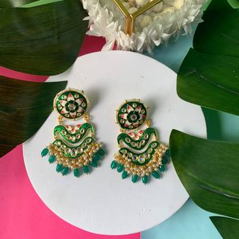 Traditional Handcrafted Meenakari Pearl Kundan Beaded Earring For Women & Gilrs  1