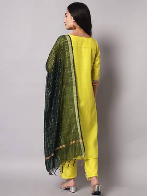 Vredevogel  women cotton blend kurta pant dupatta set 2