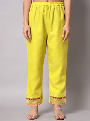 Vredevogel  women cotton blend kurta pant dupatta set 4