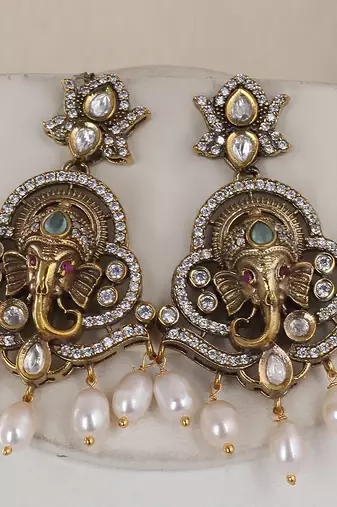Natural fresh water pearls necklace set from hyderabad