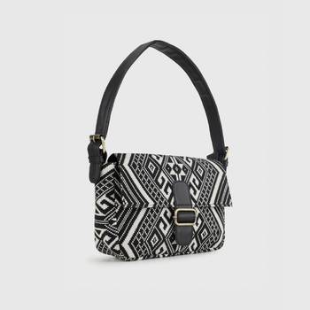 Chavvi Baguette Bag Aztec Black 5
