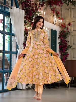  yellow floral,sequins work kurta trouser with dupatta set 3