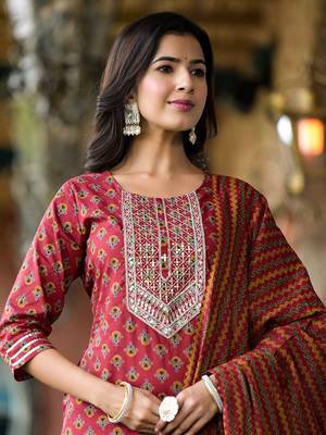  rust floral,sequins work kurta sharara with dupatta set 4