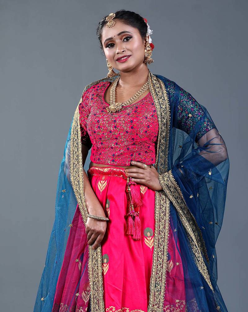 Banarasi silk Zari Lehenga for Women