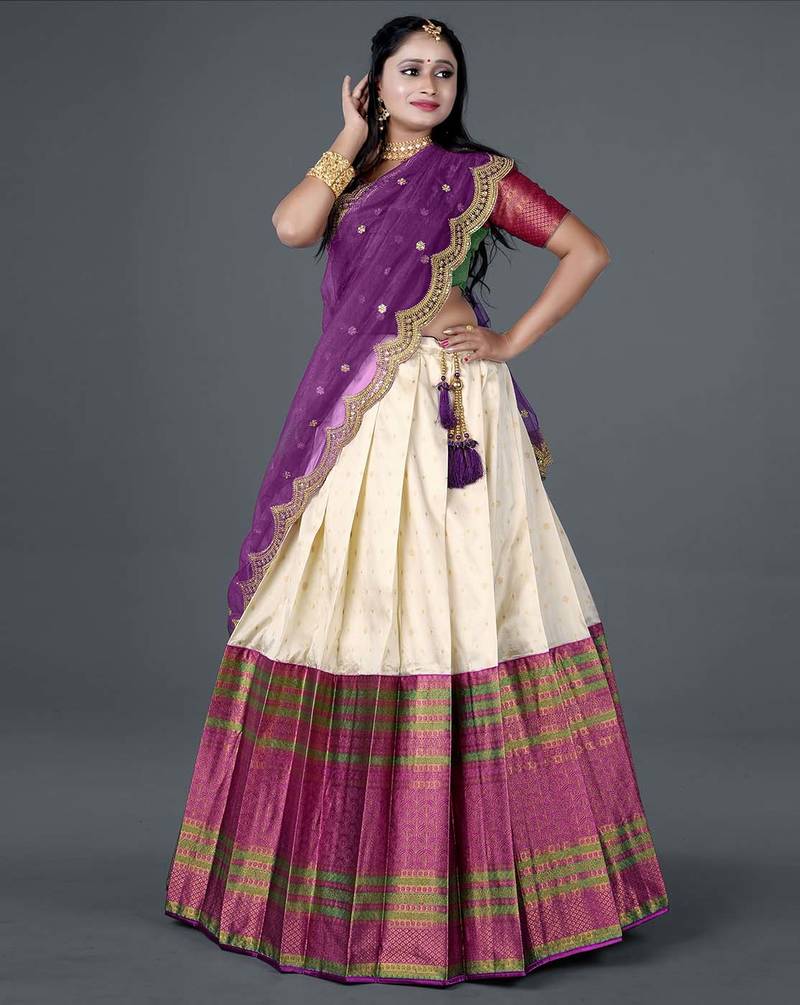 Banarasi silk Semi-Stitched Lehenga for Women