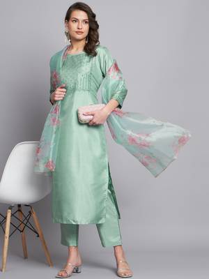  women kurta and trousers pant set silk blend 1
