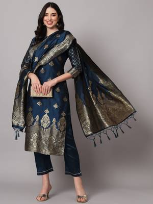  women silk blend kurta pant dupatta set 1