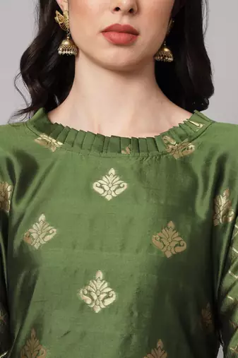  women silk blend kurta pant dupatta set