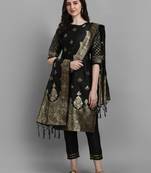 Vredevogel  women silk blend kurta pant dupatta set