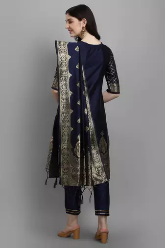 Vredevogel  women silk blend kurta pant dupatta set
