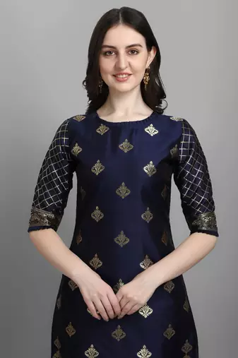 Vredevogel  women silk blend kurta pant dupatta set