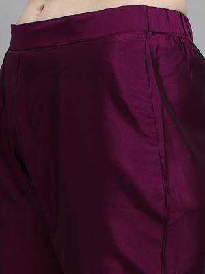  women silk blend kurta pant dupatta set 4