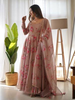 Lightweight And Dusty Colour Outfit With Organza Fabric More Comfort And Stylish Gown 4