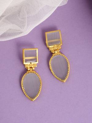 White ethnic drop earrings 1