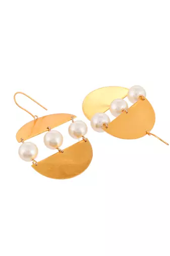 Gold-plated pearls contemporary drop earrings