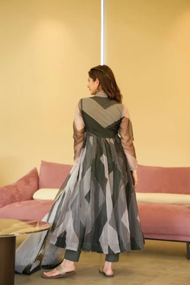 Zigzag Black And Gray Position Foil Work Fully Flair Kurti With Dupatta And Pent 2