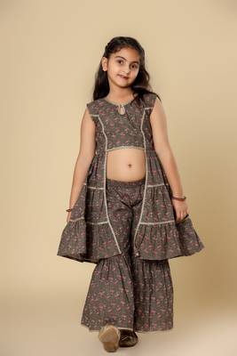 Girls Festive Kurta & Sharara Set in Cotton 3