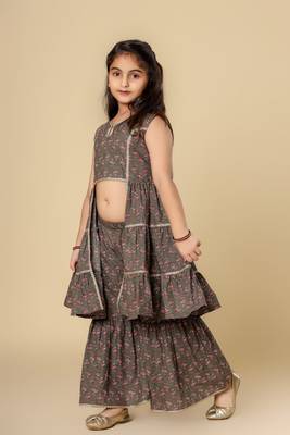 Girls Festive Kurta & Sharara Set in Cotton 5