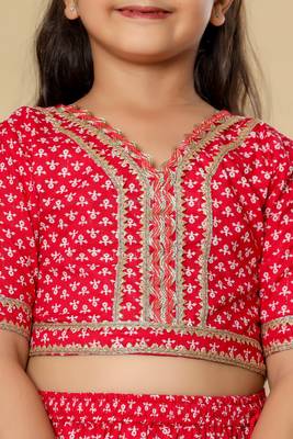 Girls Festive Lehenga Choli & Dupatta Set 8