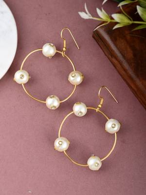 Gold toned circular western drop earrings 1