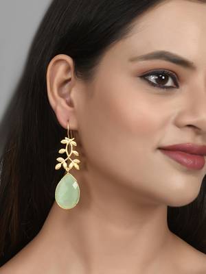 Gold plated artificial stylish drop dangle earrings for women 2