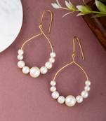 Gold tone pearl drop dangle western earrings