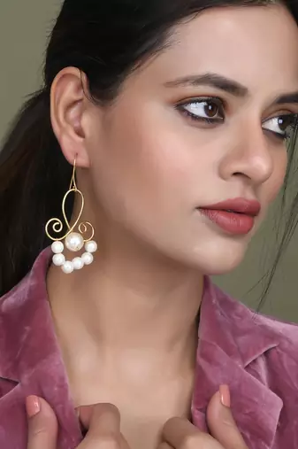 Gold plated pearl beaded drop earrings