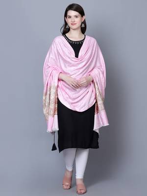 Women Fine Wool Self textured Royal Kashmiri Paisley Border 5